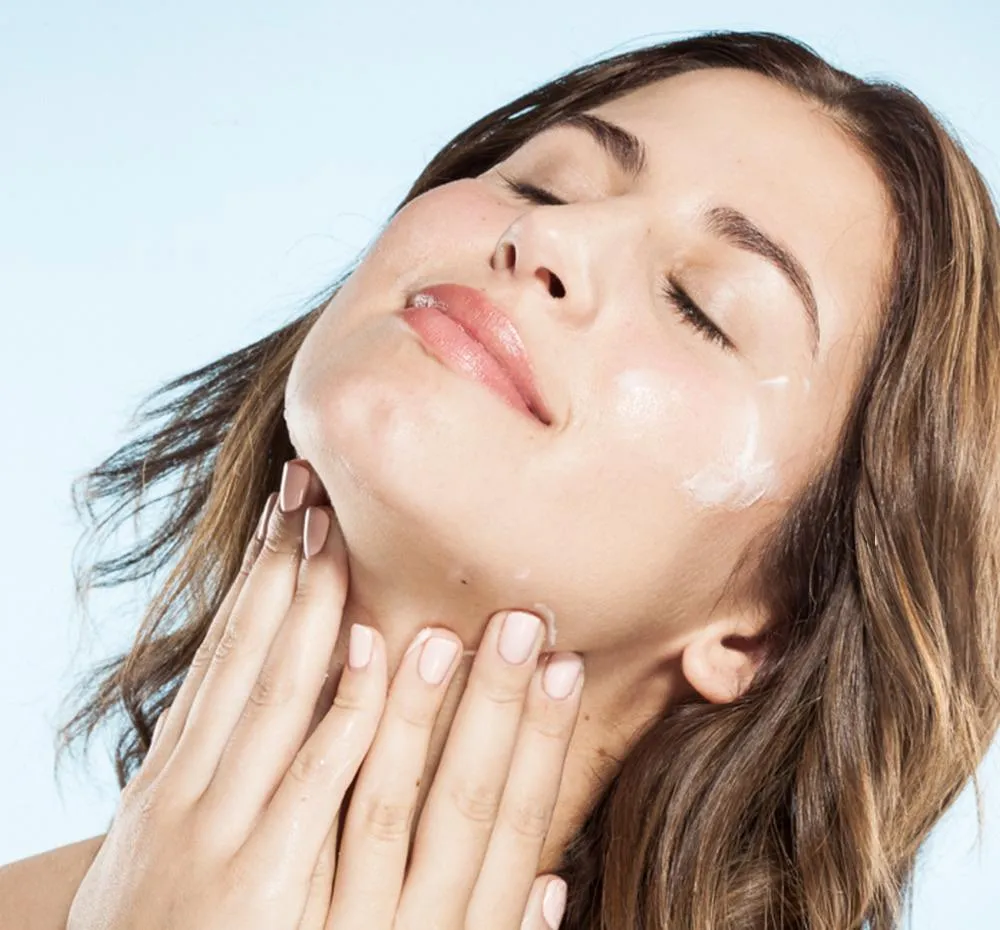 FarmHouse Fresh Kale Water Weightless Moisturizer